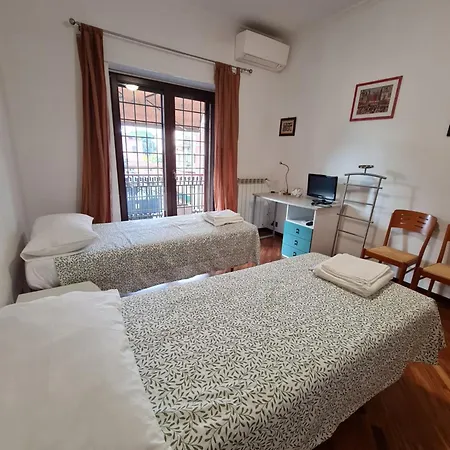 Apartman Domus Aureliae Róma